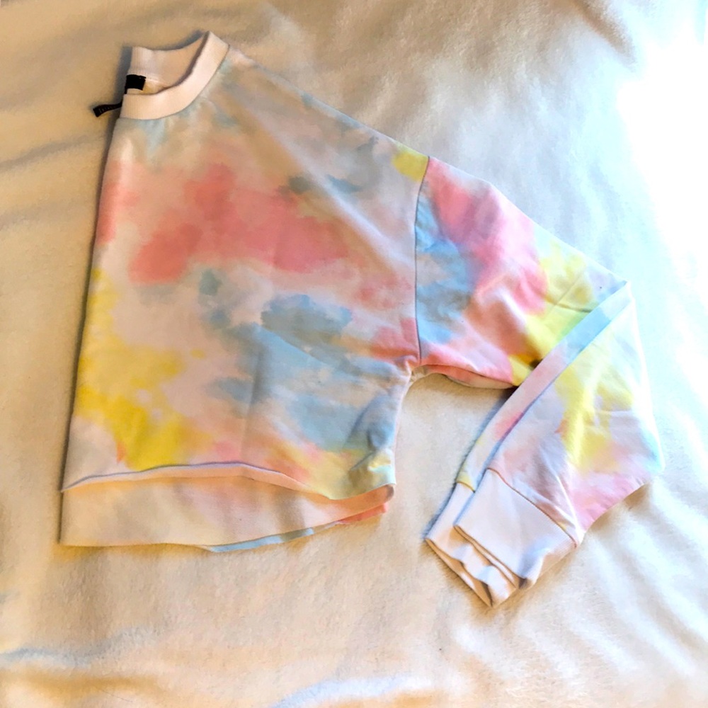 Cropped long sleeved tie dye shirt, Forever 21